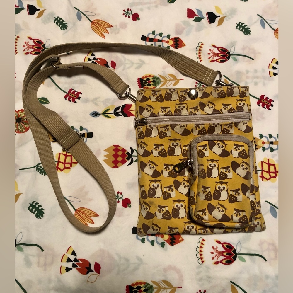 Japanese Wakbisuke yellow owls crossbody bag. Good condition.